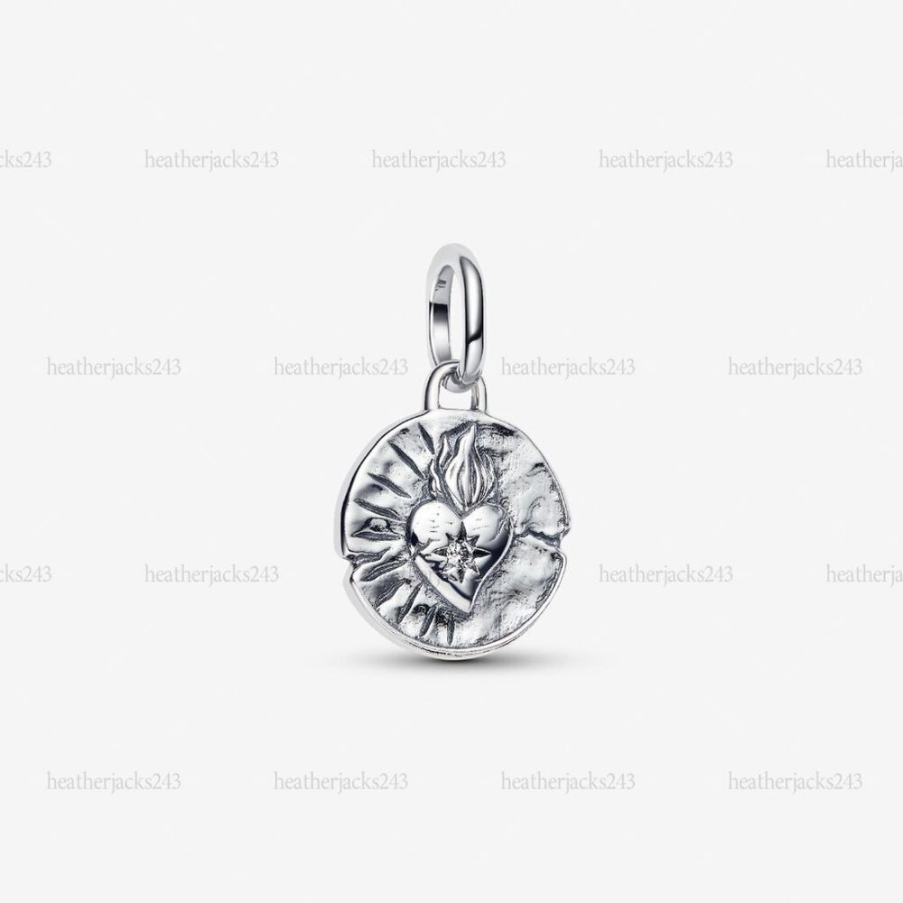 Pandora Heart Medallion Charm